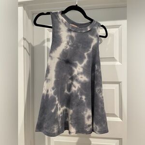 Sleeveless tye dye